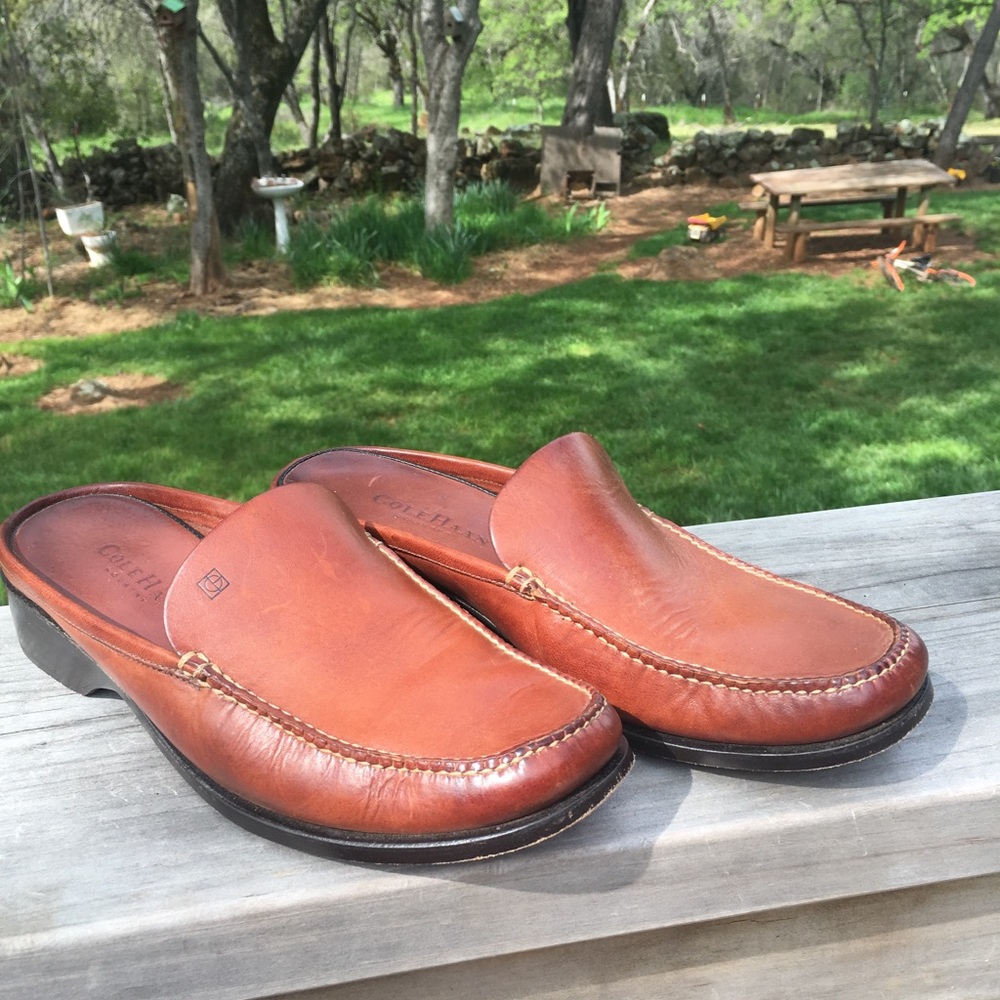 Cole Haan Country 8.5 AA mules